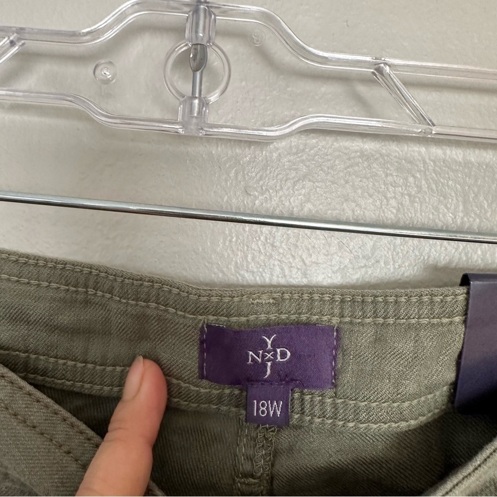 NWT Nydj olive green trousers - Picture 5 of 12